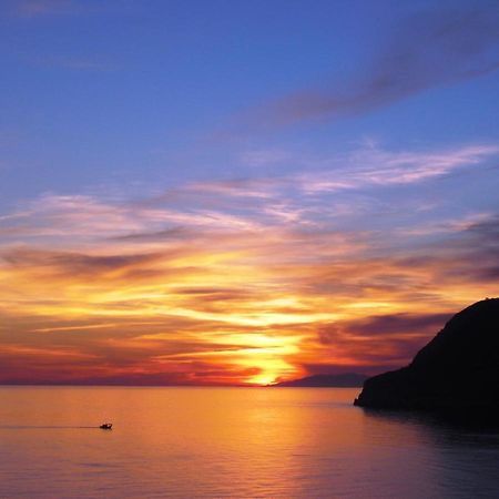 Apartamento Con Vista Al Mar A 3 Minutos De La Playa! Spacious Beach Apartment 3 Min To The Beach La Herradura  Exterior foto