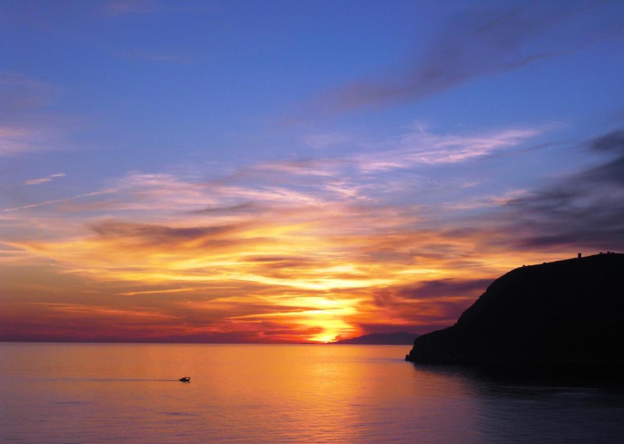 Apartamento Con Vista Al Mar A 3 Minutos De La Playa! Spacious Beach Apartment 3 Min To The Beach La Herradura  Exterior foto